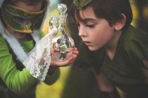 Learn to Critique Photos
