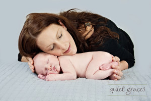Greenville, SC Mother and Baby Newborn Photography