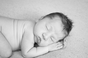 Organic Sleepy Newborn Pictures in Greenville SC