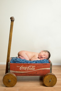 Organic Sleepy Newborn Pictures in Greenville SC