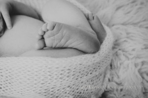 Natural Newborn Baby Photographer Greenville SC Baby Toes