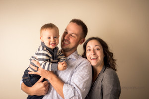 Family pictures at cake smash photography