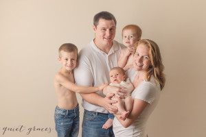 6 week Newborn Baby Boy Pictures with family Greenville SC