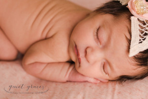 Natural baby photographer greenville sc
