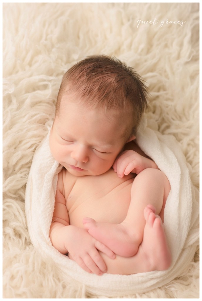 SImple newborn baby photos Simpsonville SC