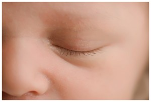 Newborn photographer with tiny detail pictures in Greenville SC