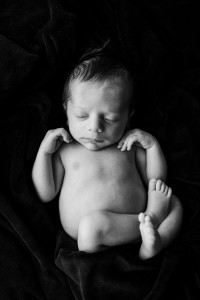 SImple Timeless Newborn Photos Spartanburg SC