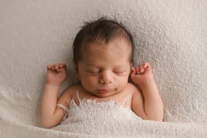 SImple Timeless Newborn Photos Mauldin SC