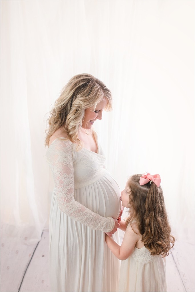 Timeless Taylors SC Studio Family Maternity Pictures