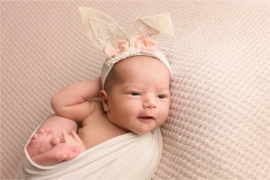 2019-06-12_Sweet Timeless Natural Newborn Baby Girl Photographer Mauldin SC0088