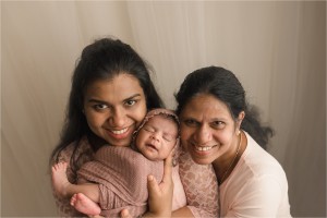 Natural Understated Organic Newborn Baby Girl Photos Anderson SC